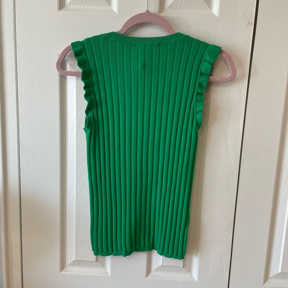 Ann Taylor green knit sleeves top in size M - Picture 2 of 7